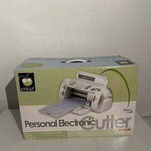 Cricut Personal Electronic Cutter